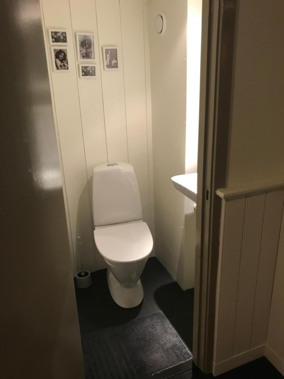 Room With Pentry, Separate Entrance, No Cardpayment Gränna Екстериор снимка