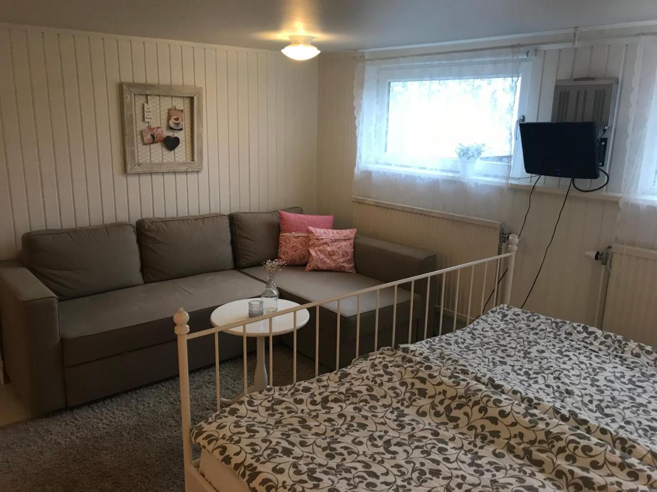 Room With Pentry, Separate Entrance, No Cardpayment Gränna Екстериор снимка