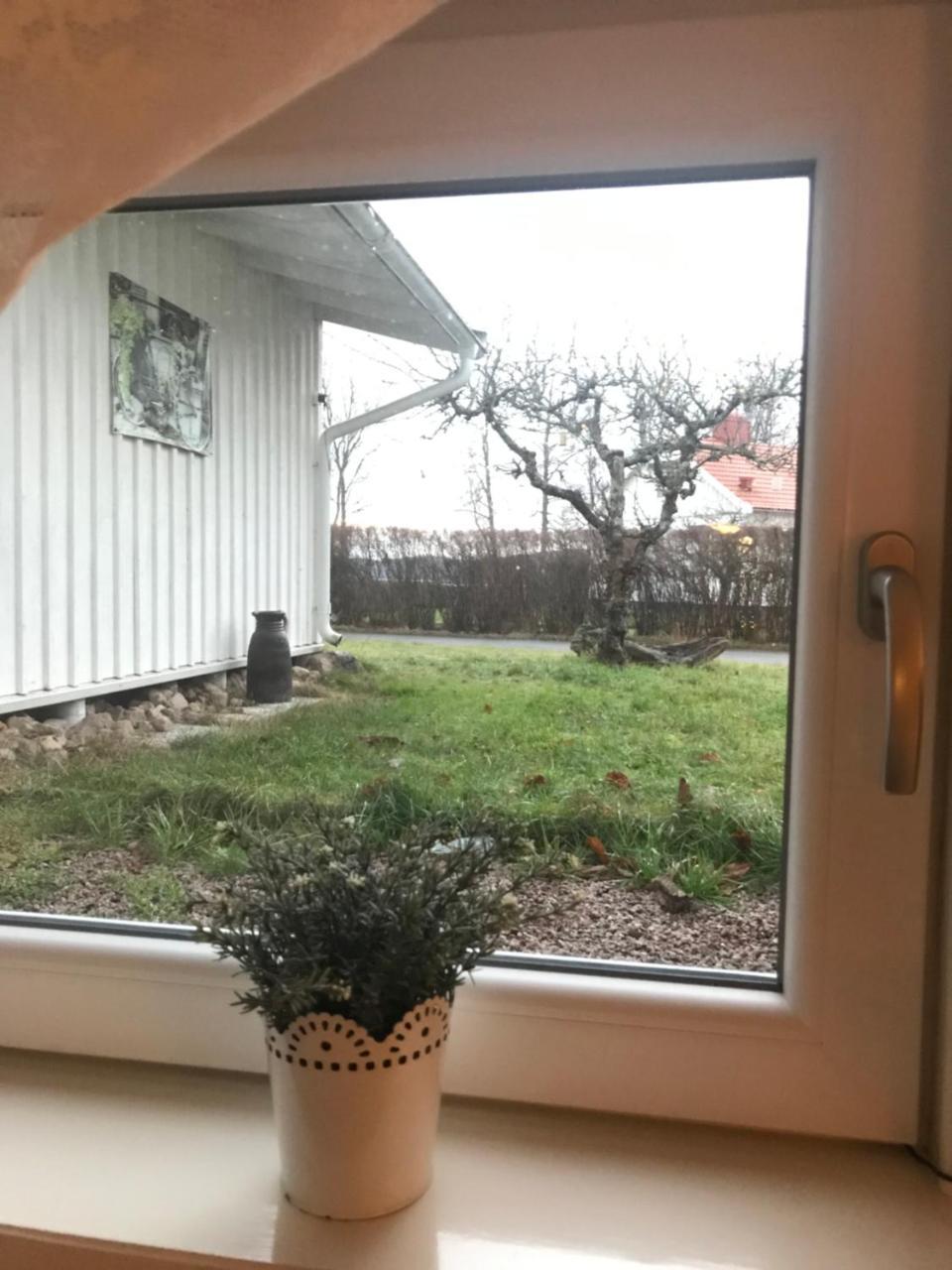 Room With Pentry, Separate Entrance, No Cardpayment Gränna Екстериор снимка