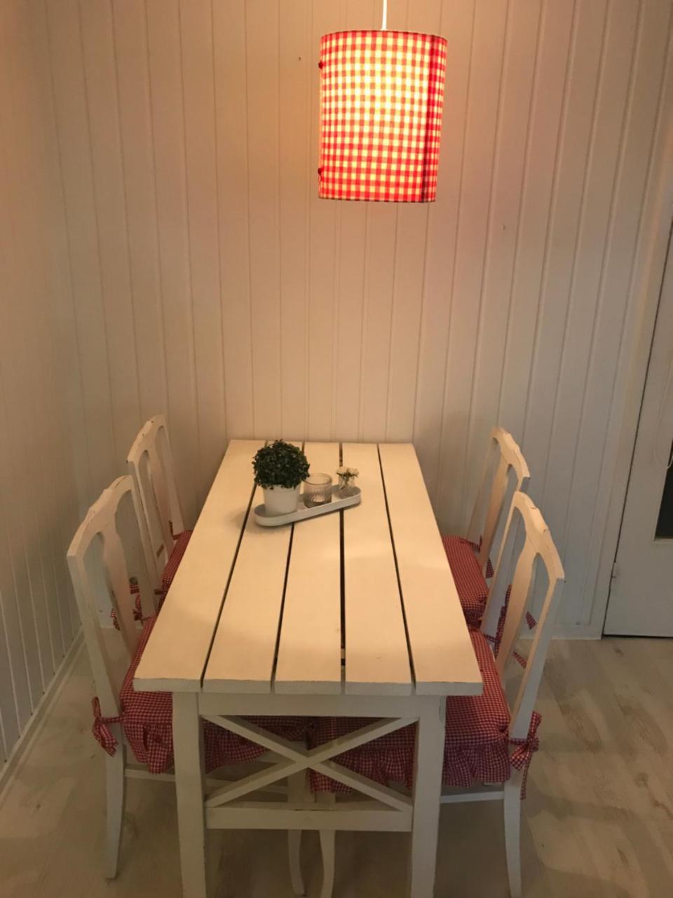 Room With Pentry, Separate Entrance, No Cardpayment Gränna Екстериор снимка